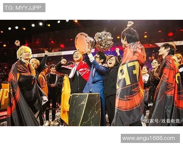 国际邀请赛中FPX团队协作表现分析与点评S15LOL赛事回顾